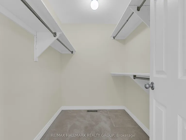 465 Paul Metivier Dr — Photo 18