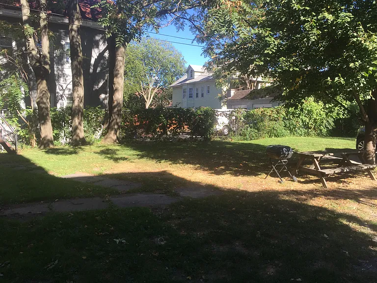 765 Madison Ave #2 — Photo 10