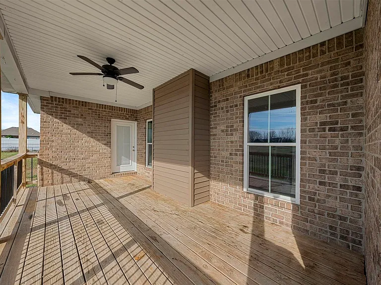 457 Adalynn Cir — Photo 25