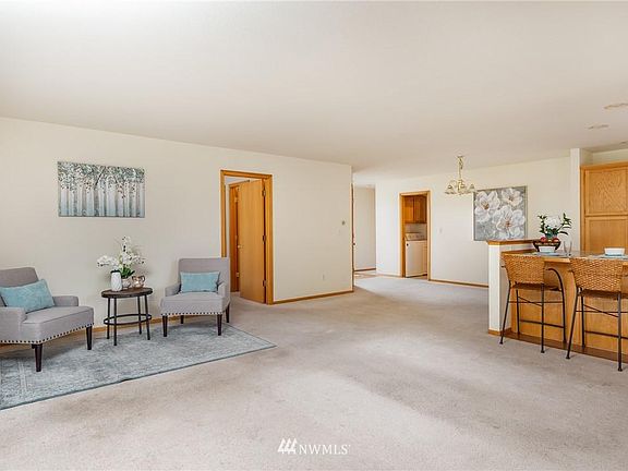 4th image of 1177 Fidalgo Dr