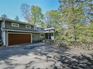 1200 Burr St, Fairfield, CT 06824