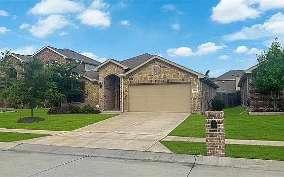 2nd image of 11513 Aquilla Dr