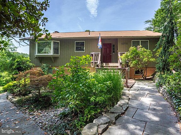 4th image of 12751 Mill Creek Dr