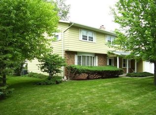 1806 Countryside Dr, Middleton, WI 53562