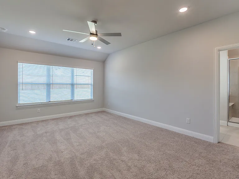 2902 Italia Ter — Photo 10