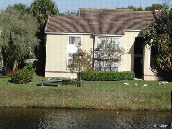 4th image of 3720 NW 88th Ave APT 429