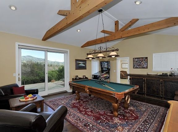 Spacious living room. Notice the fabulous view of Mt. Diablo!
