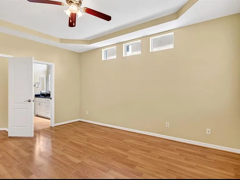 10801 Spring Mountain Pl — Photo 38