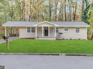 3361 Glenview Cir SW, Atlanta, GA 30331