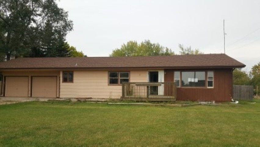 1st image of 536 W 1st St