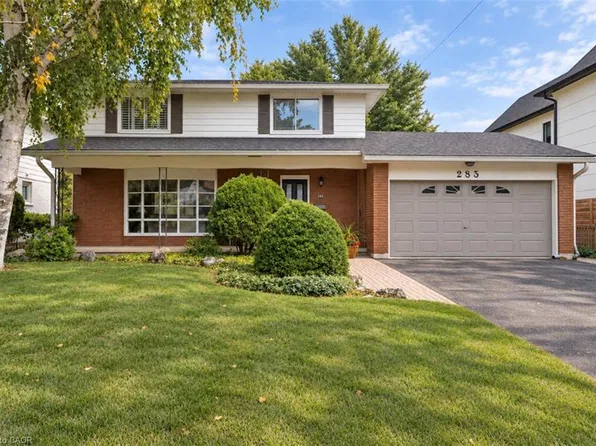 283 Belvenia Rd, Burlington, ON L7L 2G5
