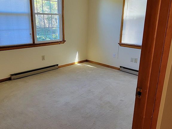 5th image of 25241 Warrington Dr