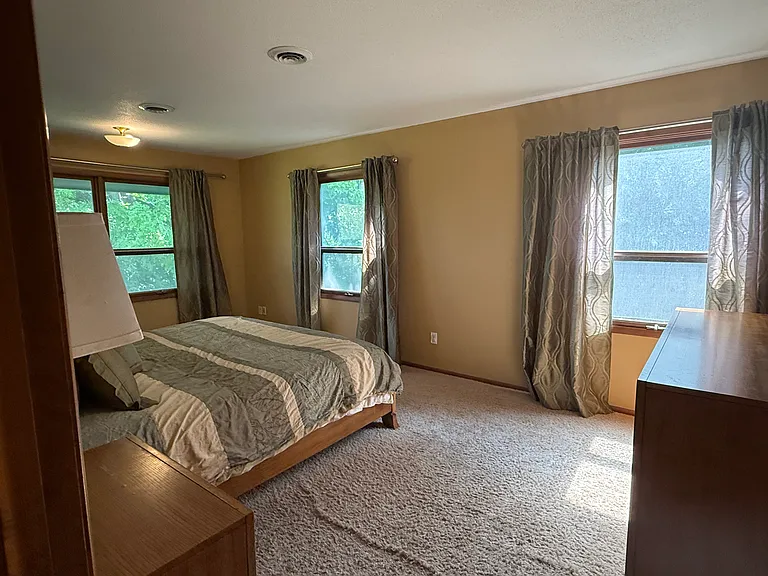 6912 E Fish Lake Rd — Photo 16