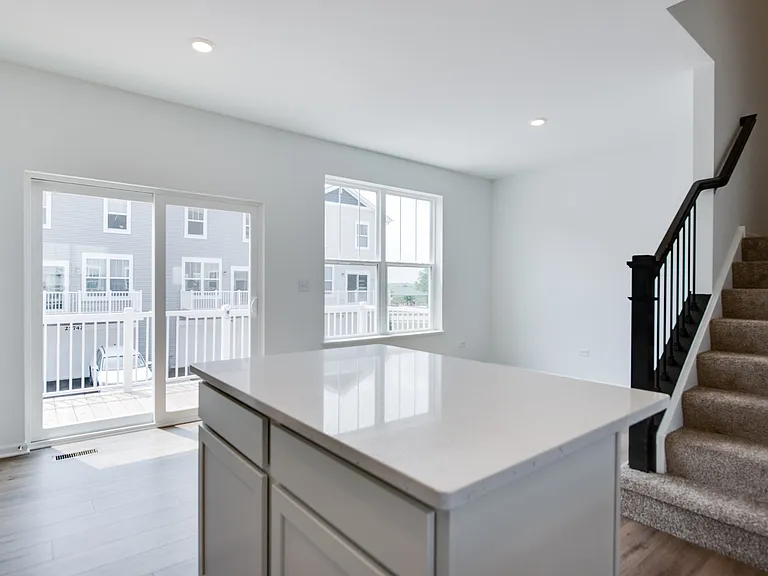 25750 W Yorkshire Dr #25750 — Photo 10