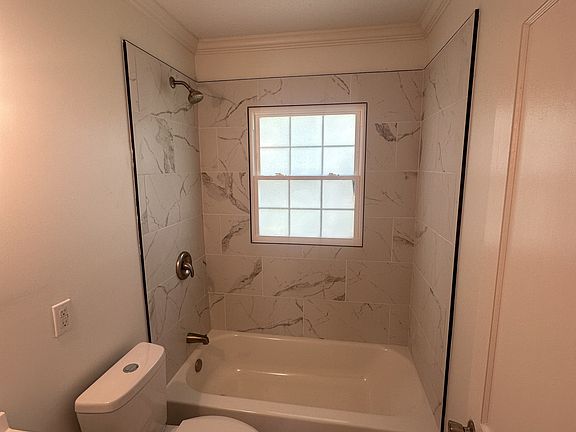 5th image of 116 Schley St