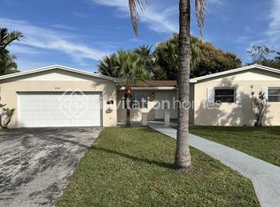 10311 SW 156th St, Miami, FL 33157