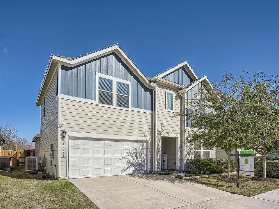 1st image of 11804 Saddle Rock Dr