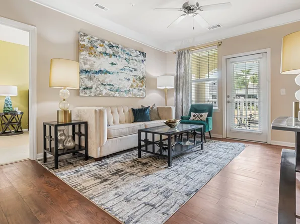 St. James at Goose Creek Apartments