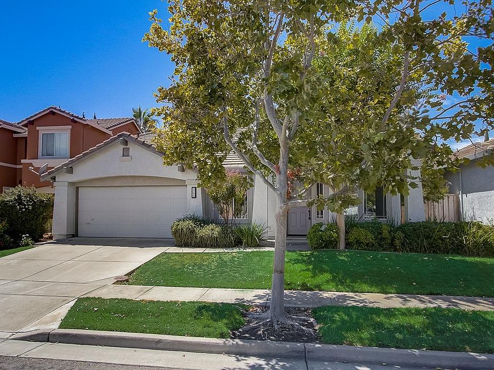 1st image of 3296 Aruba St