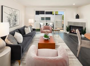 559 McGraw St APT 403, Seattle, WA 98109