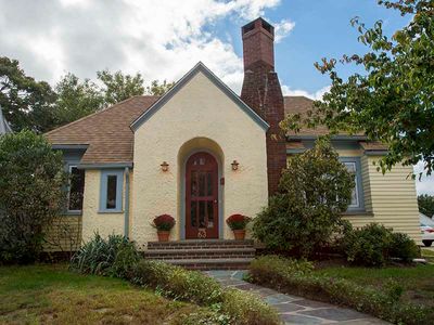 63 Welfare Ave, Cranston, RI, 02910
