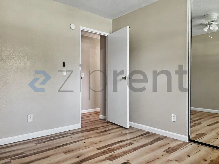 17068 Vintage Dr — Photo 39