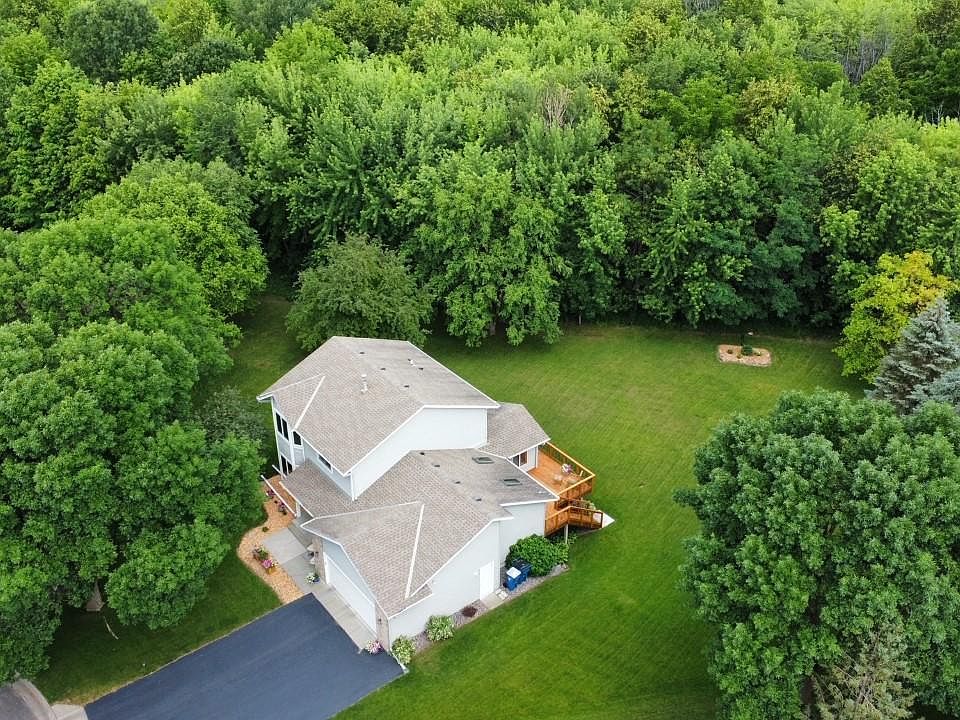 1st image of 11668 Lakeview Ct