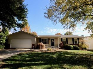 3837 Silver Rdg, Saint Peters, MO 63376