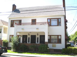 3300 I St APT 3, Sacramento, CA 95816