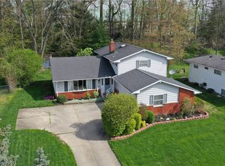 2407 Ashdale Dr, Twinsburg, OH 44087