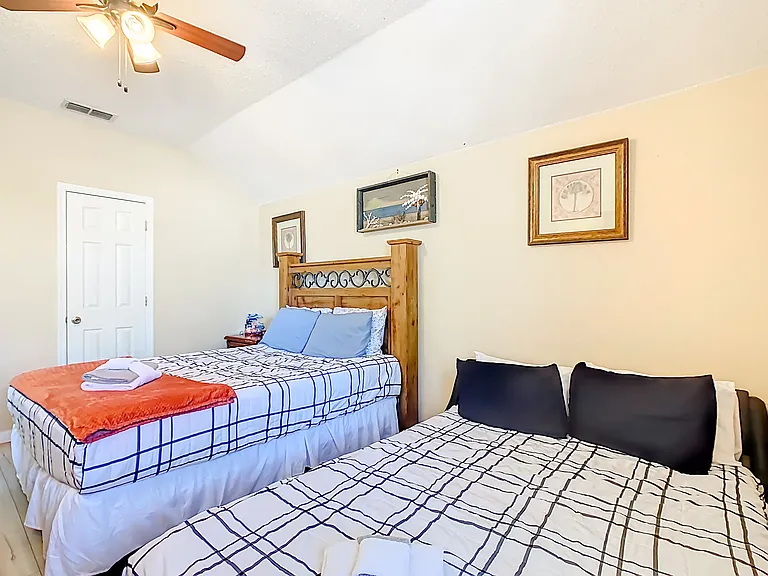 2041 Morning Star Dr — Photo 42
