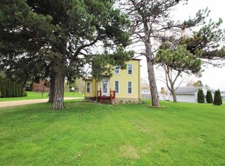 140 Milwaukee St, Clinton, WI 53525