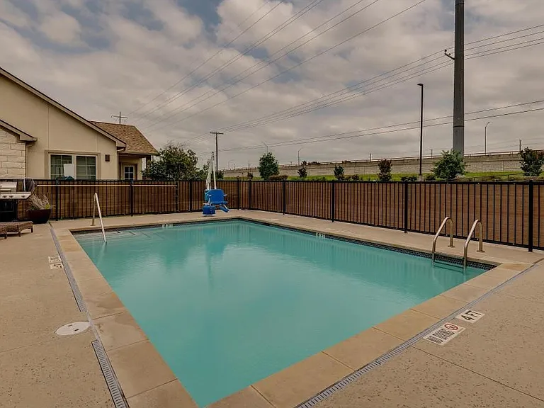 2400 Louis Henna Blvd #301 — Photo 9