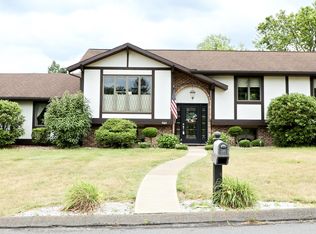 132 Aberdeen Rd, Williamsport, PA 17701