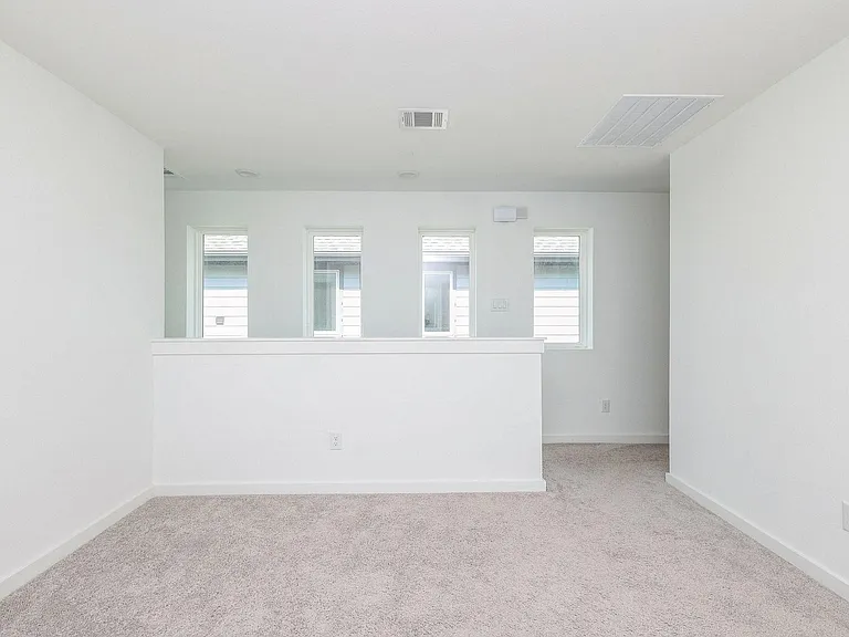 2754 Mariposa Creek Dr — Photo 5