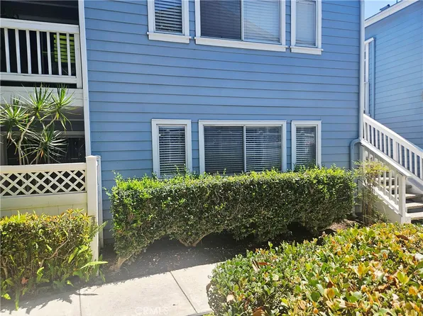 12864 Sycamore Village Dr, Norwalk, CA 90650
