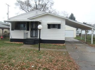 1823 Gilmartin St, Flint, MI 48503