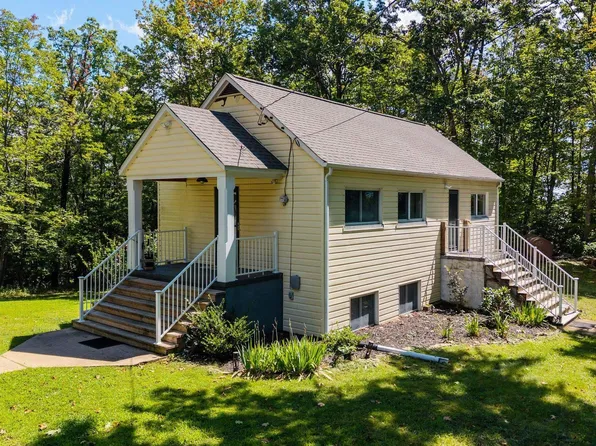 1376B Wyatt Mountain Rd, Dyke, VA 22935