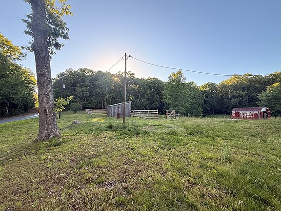 3rd image of 4585 Copper Springs Rd