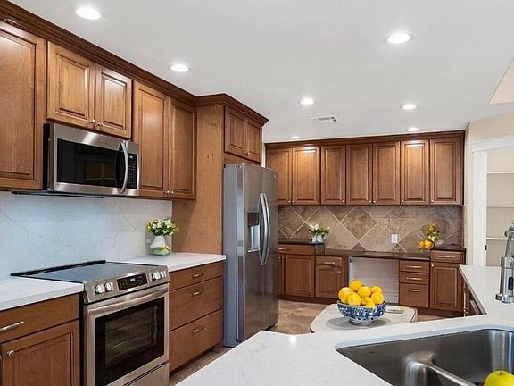 5th image of 3747 E HARMONY Avenue