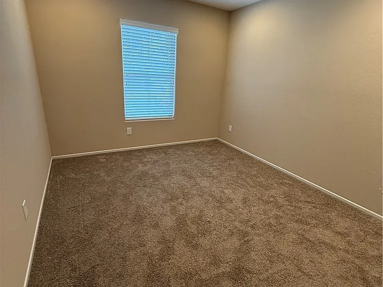5614 Markley Ave — Photo 5