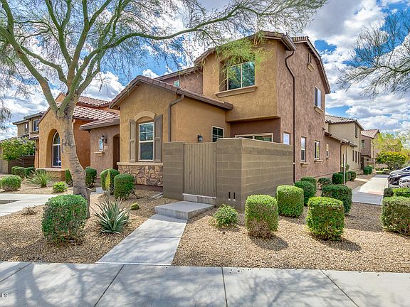 3rd image of 3666 E Zachary Dr