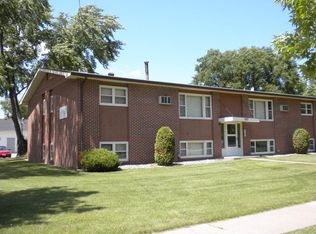 802 12th St N, Fargo, ND 58102