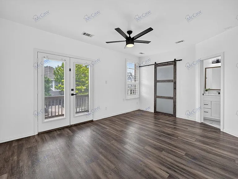 2208 Grizzly Run Ln — Photo 15