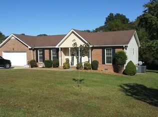1007 Ridgeview Dr, Pleasant View, TN 37146