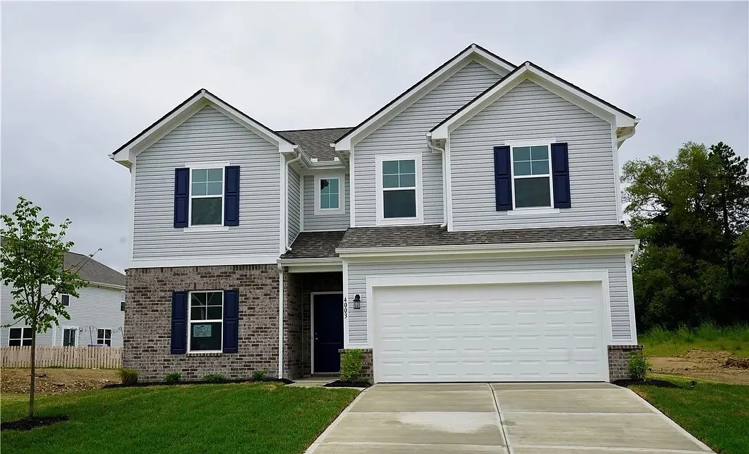 4 bed, 2.5 bath, 2343 sqft, $2,650 — Photo 1
