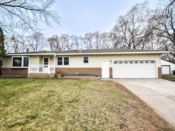 8032 Van Buren St NE, Spring Lake Park, MN 55432
