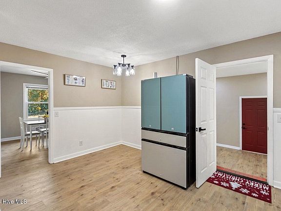 5th image of 3202 College Road S