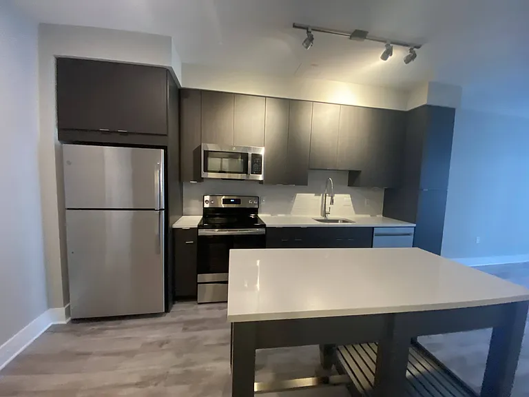 ONE501 — Photo 114