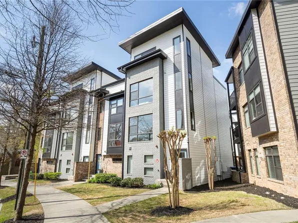 54 Moda Ln, Atlanta, GA 30316